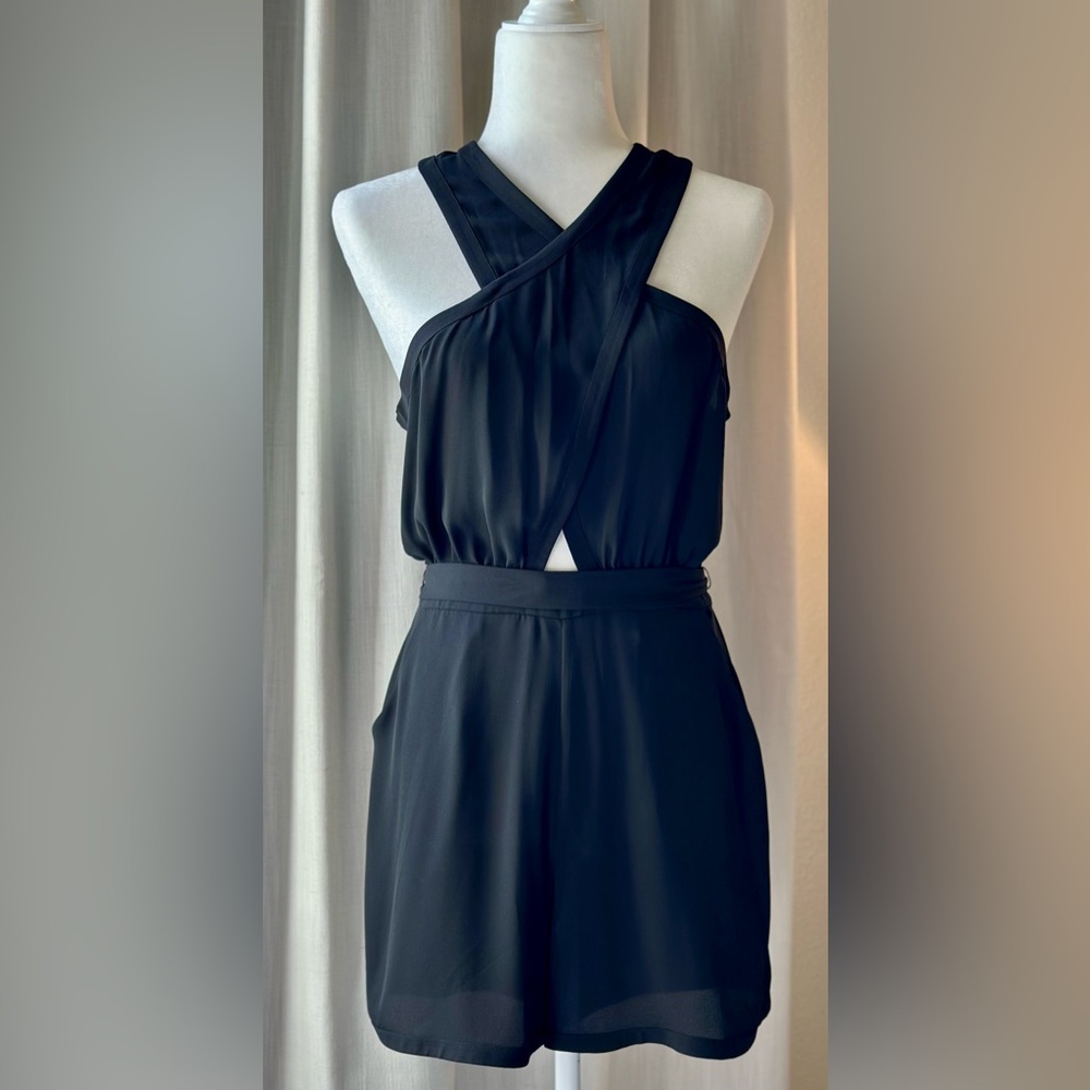 New Bcbgmaxazria Crisscross Romper